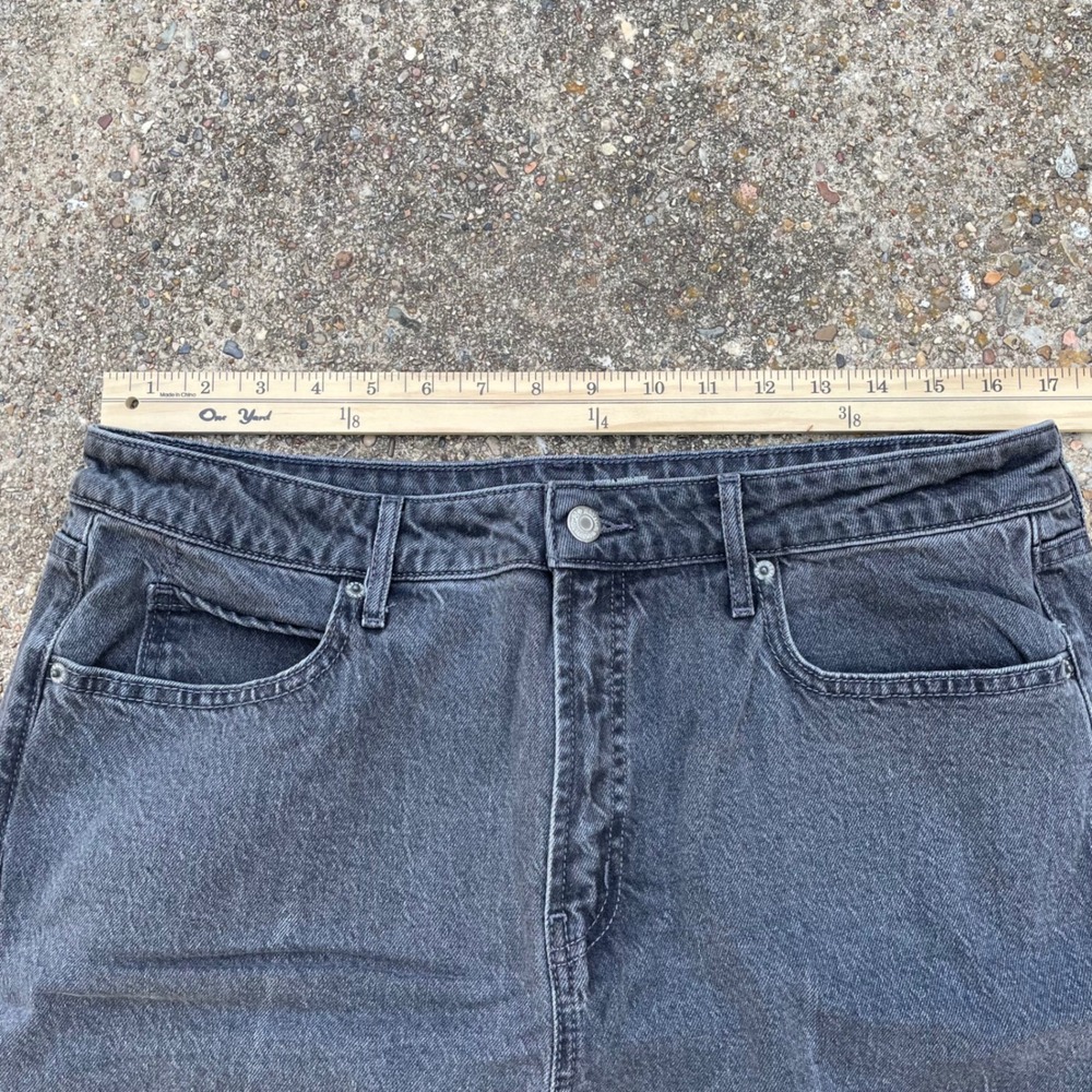 Old Navy Extra High Rise Wide Leg Jeans Washed Black Raw Hem Size 14 - Picture 4 of 7